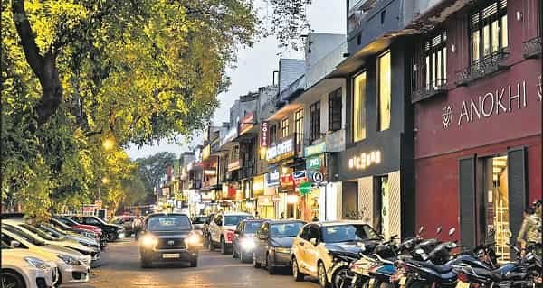 Khan Market Delhi: History, Location, Shops, Famous For